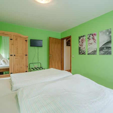 מורבאך Ferienhaus Stoerzel מראה חיצוני תמונה