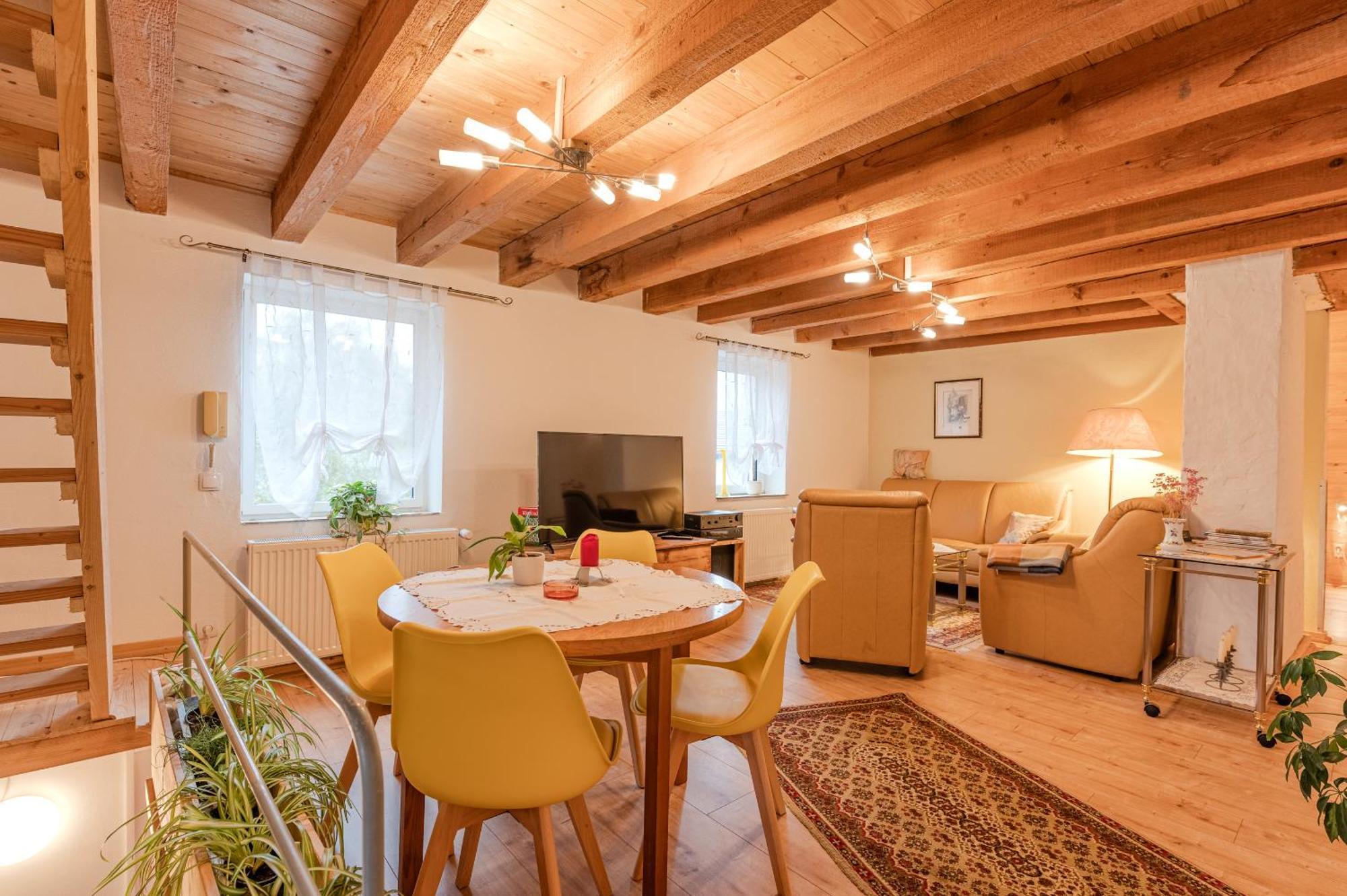 מורבאך Ferienhaus Stoerzel מראה חיצוני תמונה